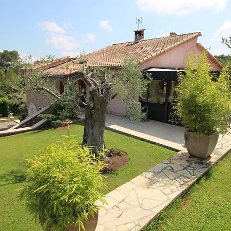 Villa Jalna Chambre, Suites Et Appartement 罗科福尔雷潘 外观 照片