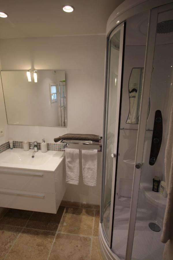 Villa Jalna Chambre, Suites Et Appartement 罗科福尔雷潘 外观 照片