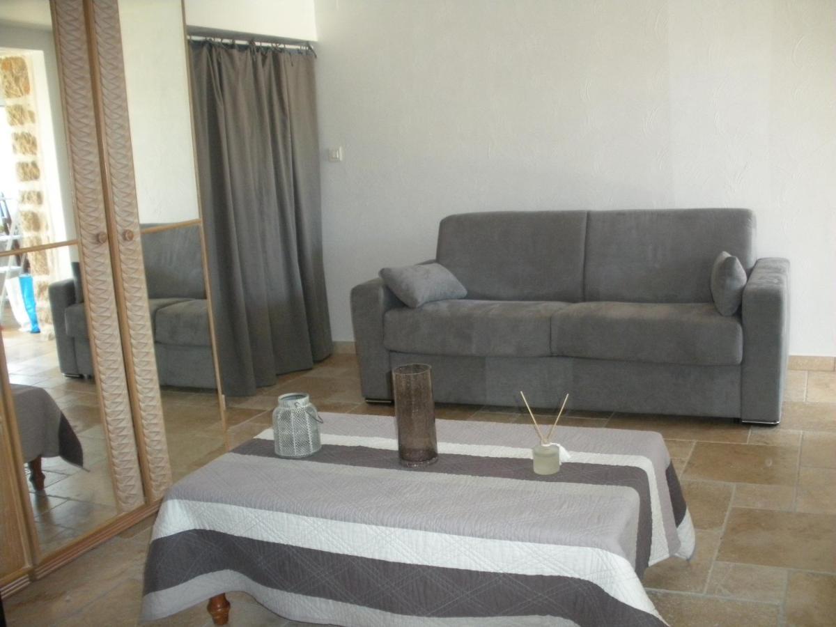 Villa Jalna Chambre, Suites Et Appartement 罗科福尔雷潘 外观 照片