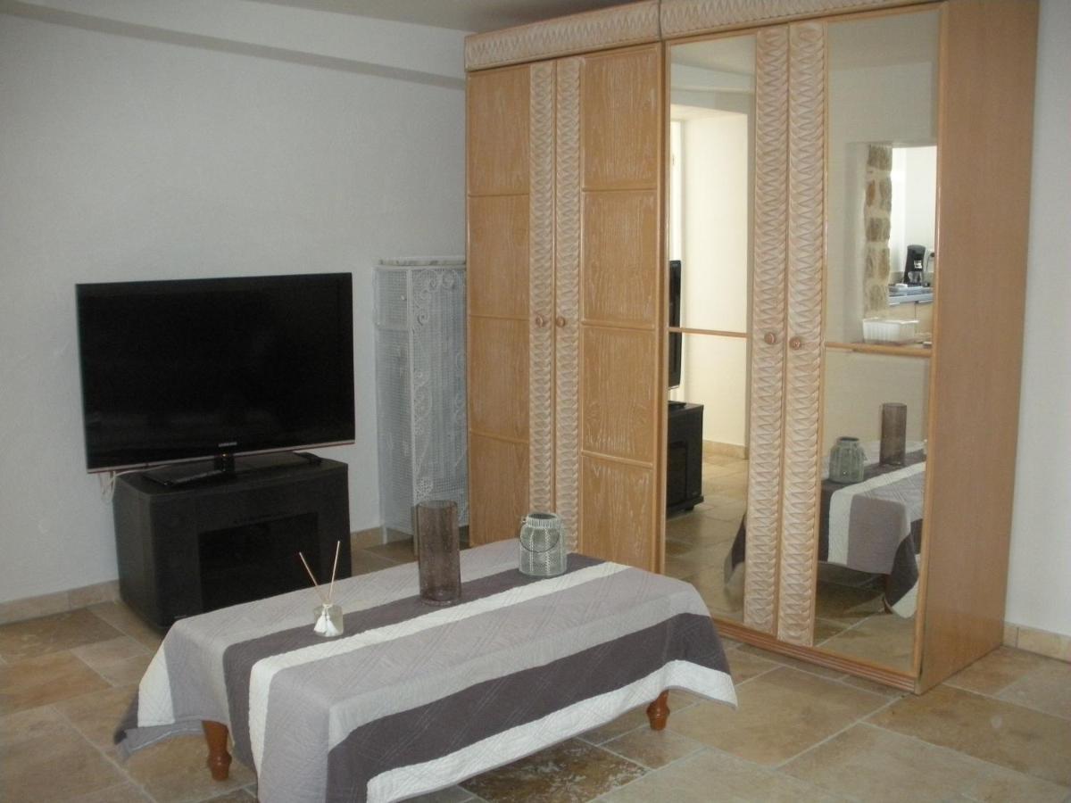 Villa Jalna Chambre, Suites Et Appartement 罗科福尔雷潘 外观 照片