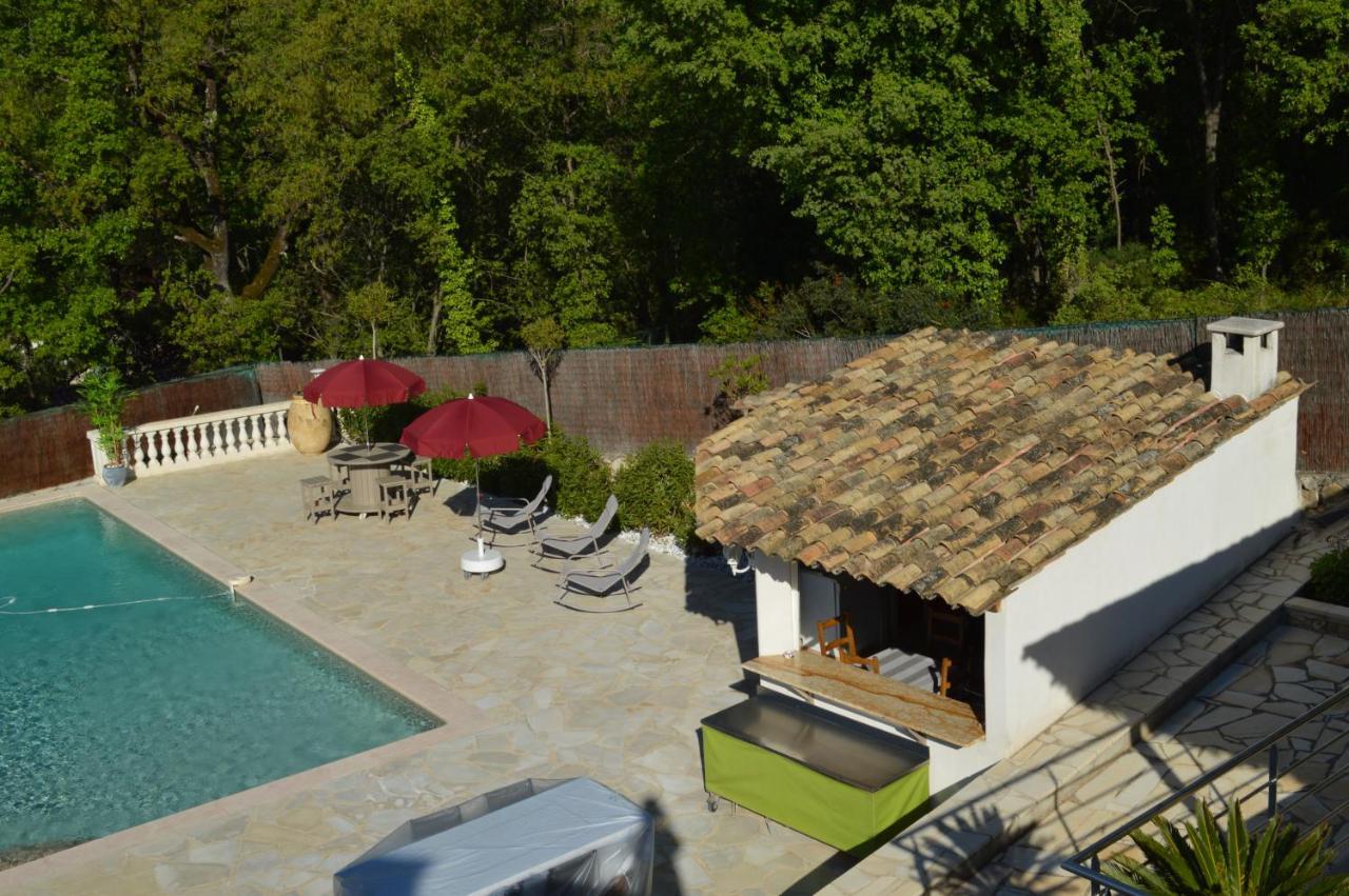 Villa Jalna Chambre, Suites Et Appartement 罗科福尔雷潘 外观 照片